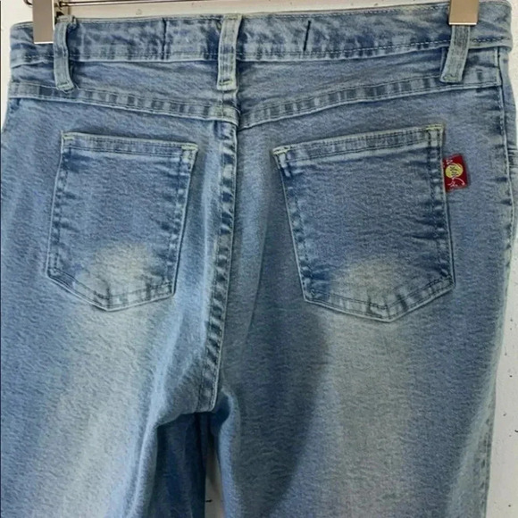 Noon 5/6 distressed‎ embroidered stretch blue jeans - Picture 7 of 7